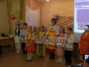 Дети поиграли в «Фестиваль народов Прикамья».  