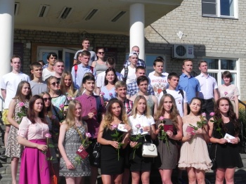 Сорок чайковских выпускников получили золотые значки ГТО