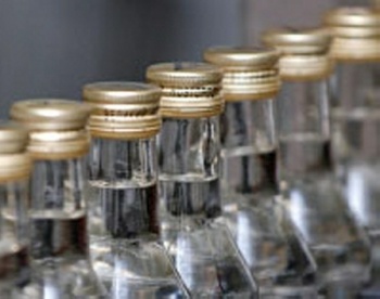 Из трёх чайковских магазинов изъято более 53 литров водки, вина и шампанского