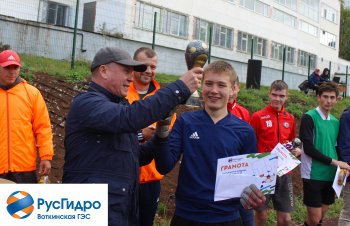 Воткинская ГЭС провела юбилейный турнир по мини-футболу 