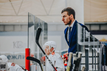 Николай Набродов: «Играть в хоккей надо красиво»