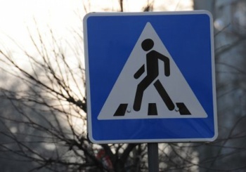 В Чайковском иномарка спровоцировала ДТП на пешеходном переходе