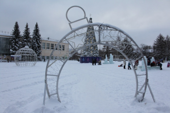 В Чайковском установят фигуру Деда Мороза за полмиллиона рублей